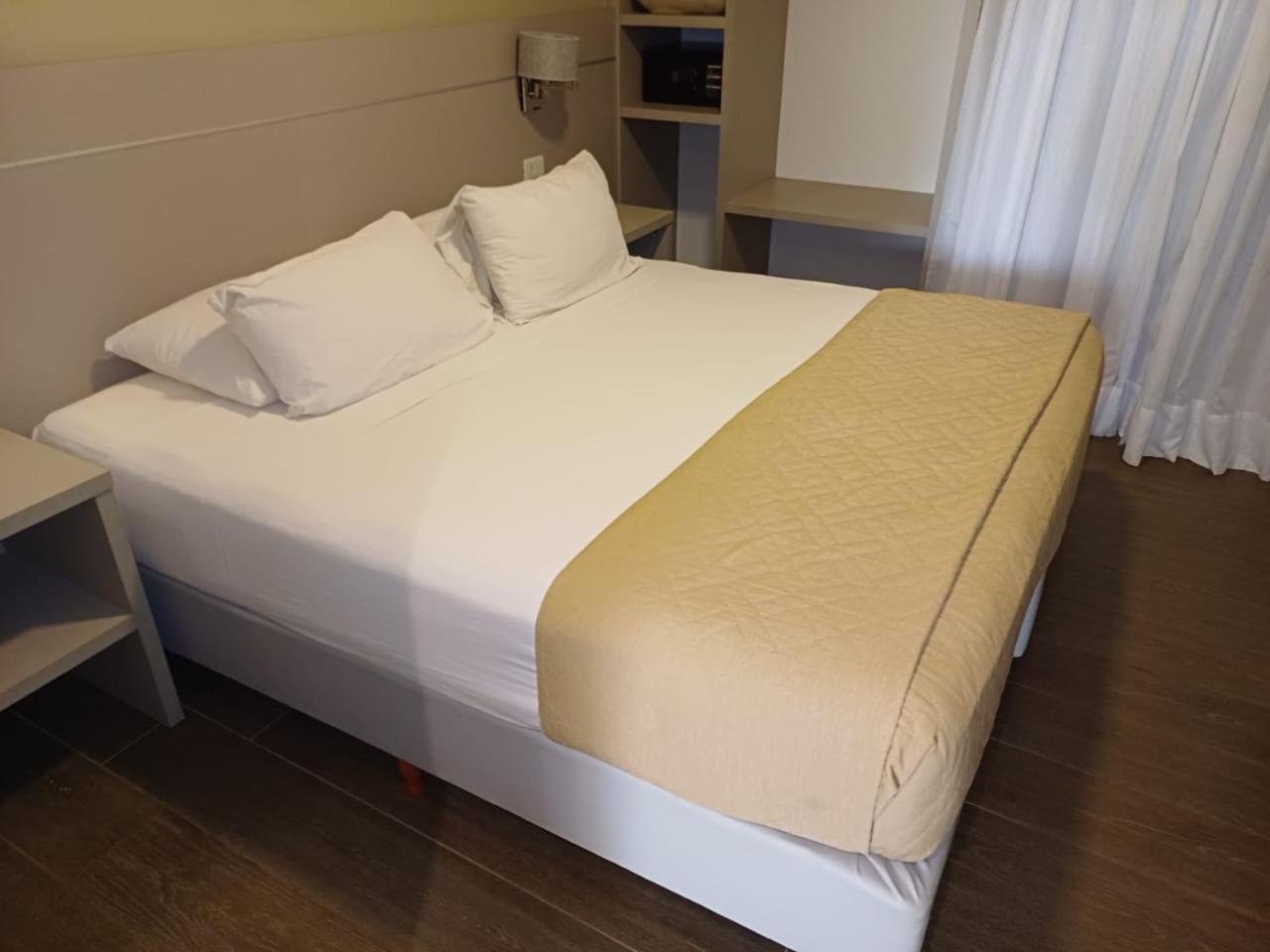 Pirayu Hotel & Resort 푸에르토이과수 외부 사진